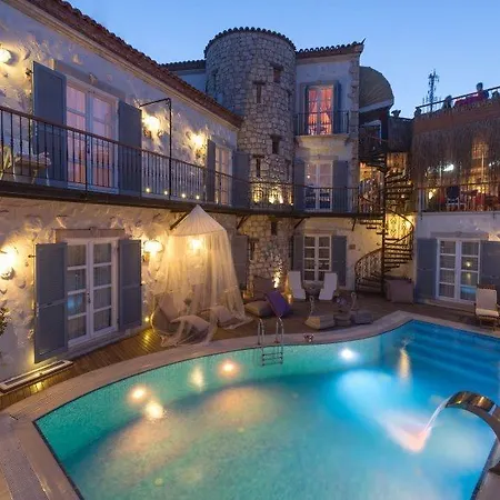 Alacati Chigdem Hotel 4*